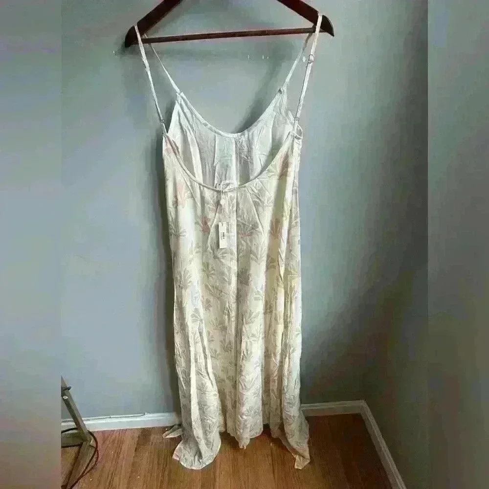 Citrine Leta Flowy Adjustable Strap Scoop Back Maxi Dress in Tan Reef Size M - Picture 8 of 12